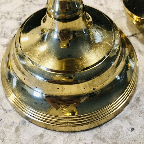 The American Collection Crystal Christmas Hurricane Lamp 24% fine Lead Crystal - Picture 4 of 8